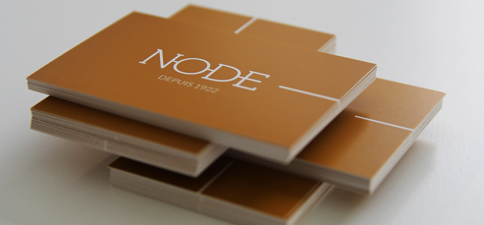 NODE: création d'une nouvelle identité visuelle 5 Le recto des business cards selon la nouvelle identité visuelle