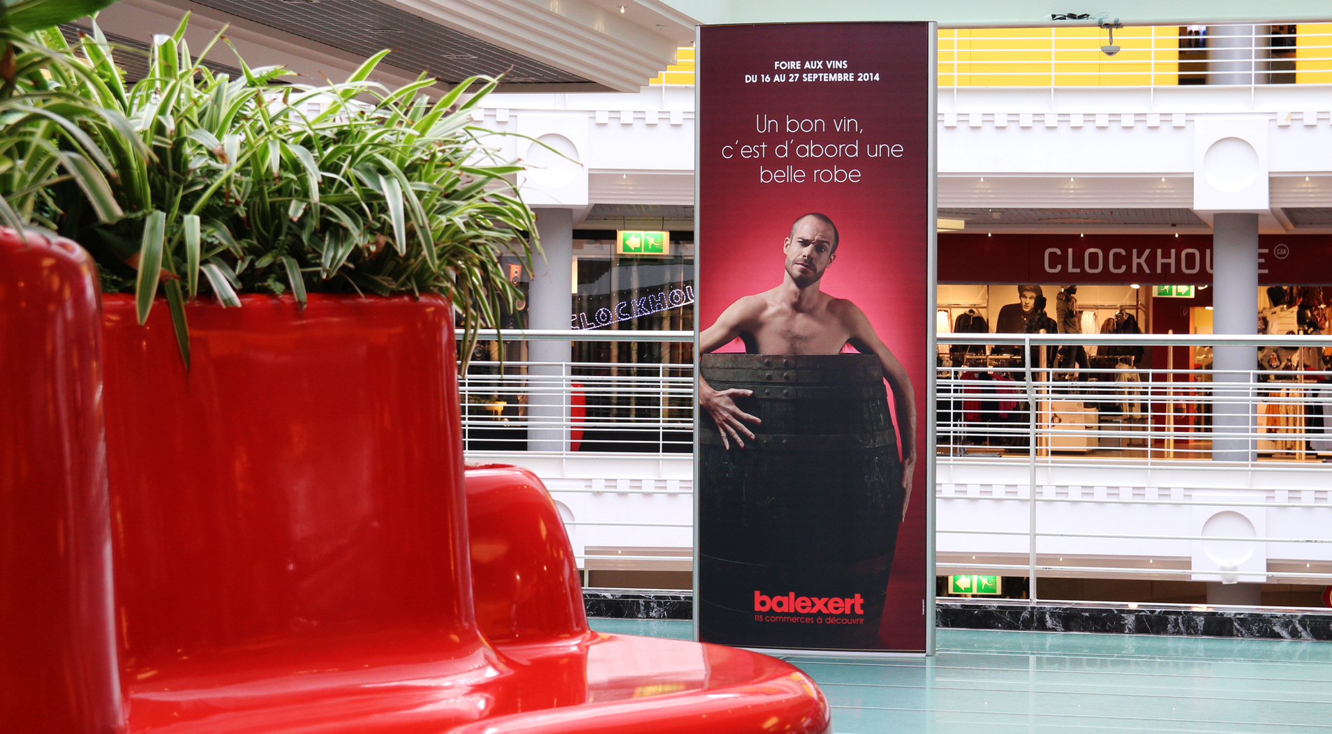 Campagne d'affichage 13 Visuel d'une affiche au centre commercial
