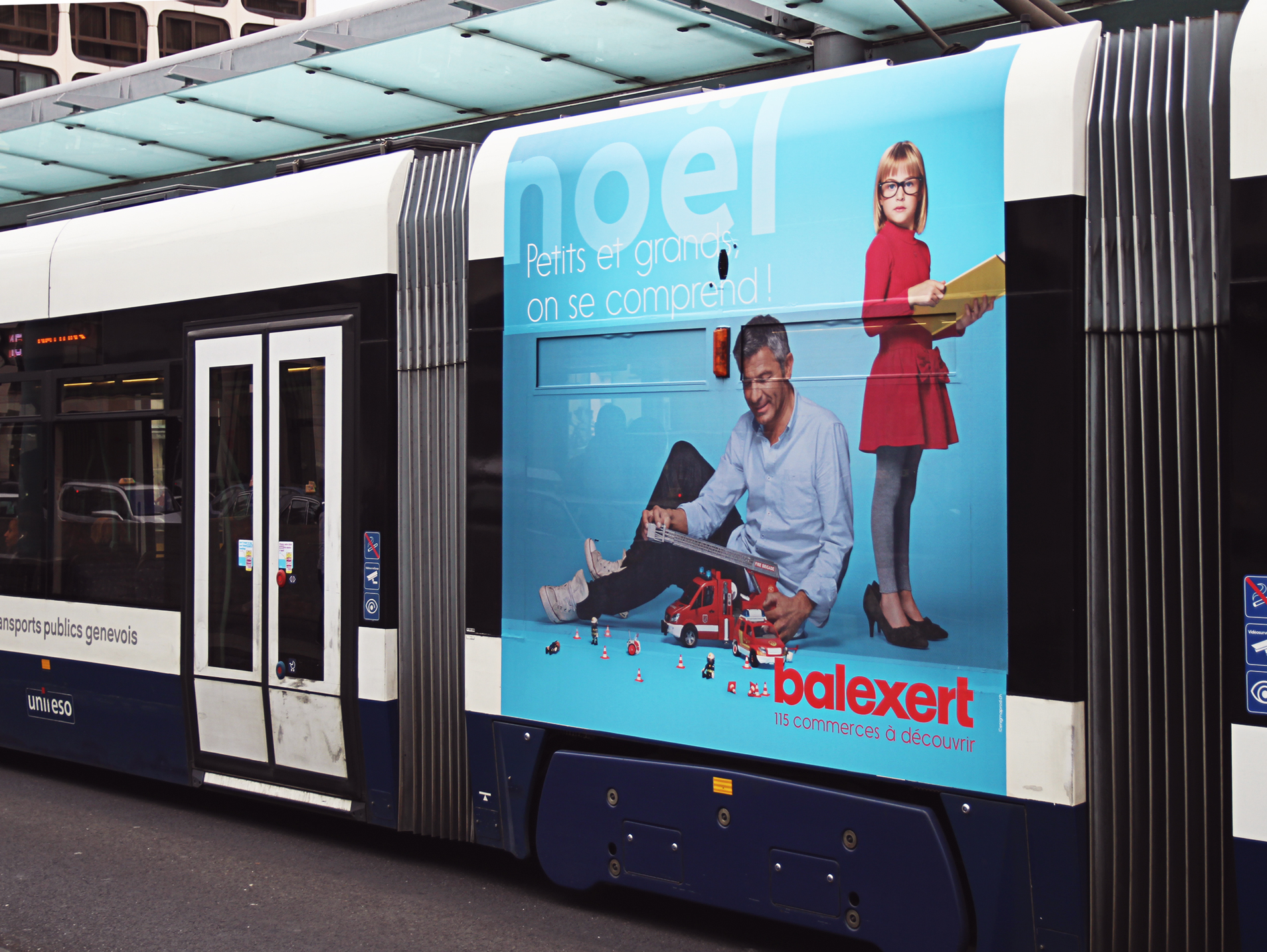 Campagne d'affichage 15 Visuel d'une affiche sur un tramway